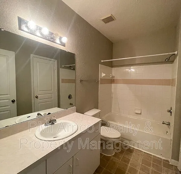 17112 Carrington Park Dr #924 — Photo 13