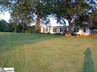 15 Marcia Ct, Travelers Rest, SC 29690