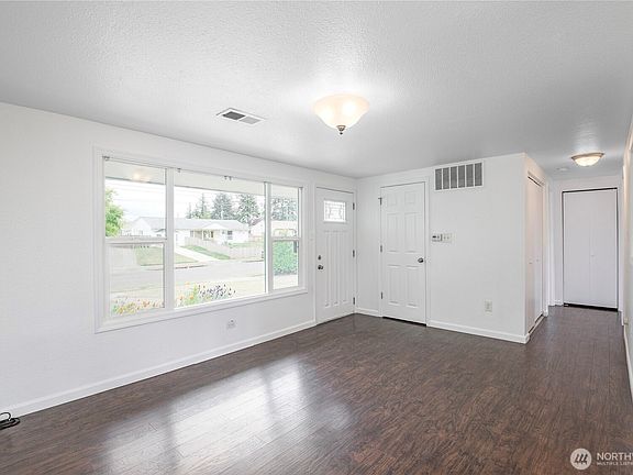 4th image of 5137 N Mance Street