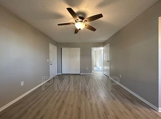 912 S Spring Rd, Westerville, OH 43081