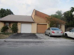 4995 NW 6th Ct, Delray Beach, FL 33445
