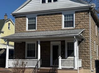 29 Ross St, Kingston, PA 18704