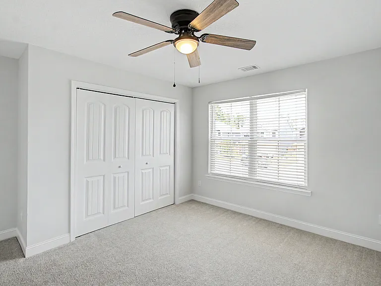 156 Hamlet Ct — Photo 18