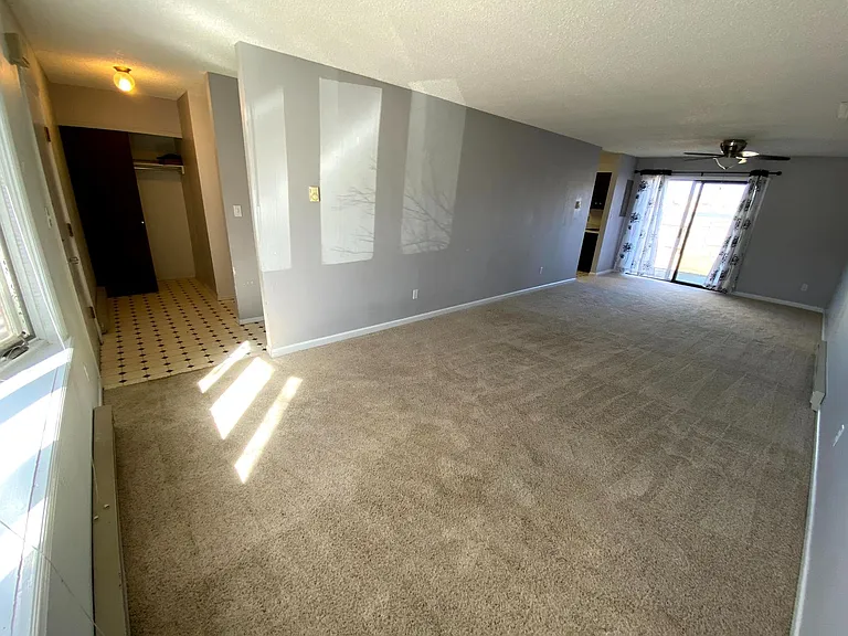 2110 Prairie Rd — Photo 4