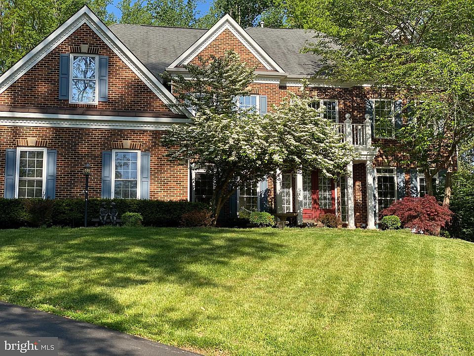 1st image of 12803 Macintyre Ct