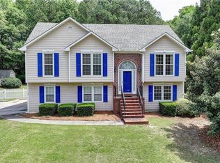 1818 McConnell Rd, Grayson, GA 30017