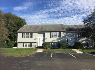 69 Founders Vlg, Clinton, CT 06413