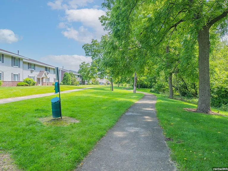 The Reserve on Southtowne — Photo 17