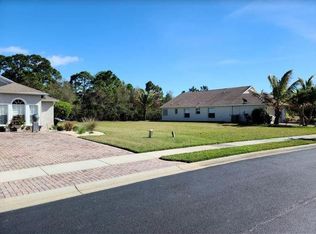 1570 16th Ct SW, Vero Beach, FL 32962