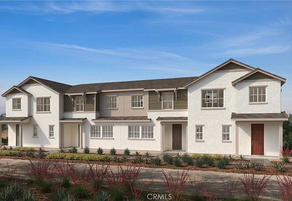 1st image of 23371 Jefferson Ave #2802