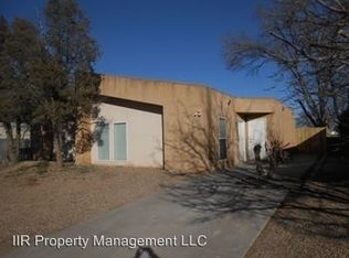 2407 N Grand Ave APT B, Roswell, NM 88201