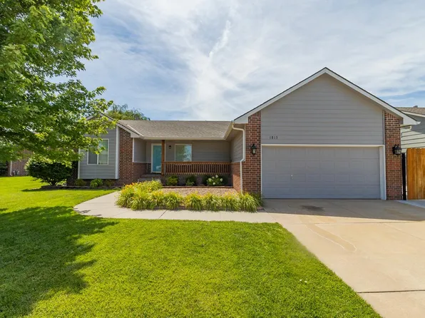 1813 N Bellick St, Wichita, KS 67235