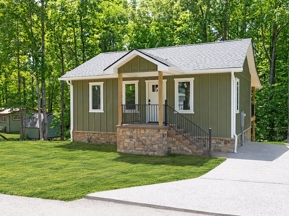1st image of 144 Caron Dr