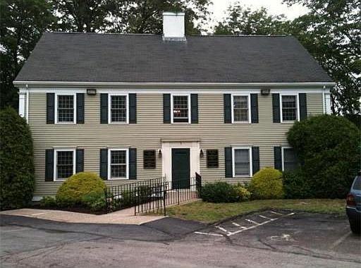 1st image of 5 W Mill St Ste 4