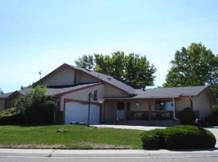 7265 NW Eaton Cir, Arvada, CO 80003