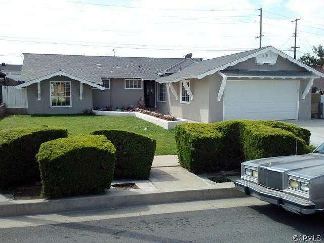 2nd image of 2570 Sidon Ave