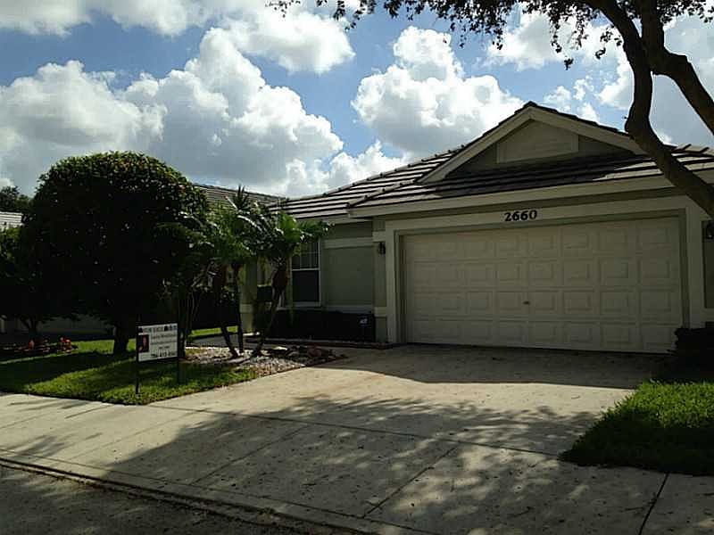 1st image of 2660 Millwood Ct