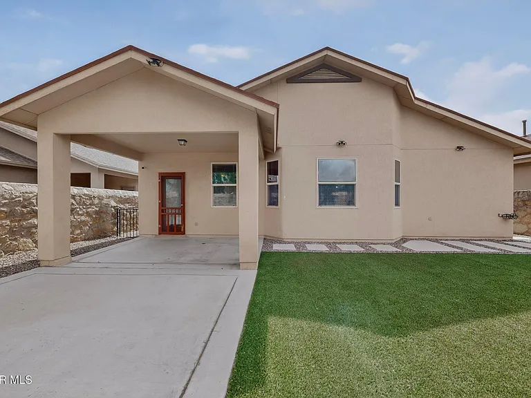 4921 Adrian Campos St — Photo 43