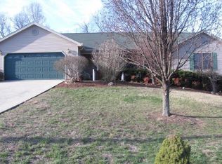 416 Hawley Meadows Ct, Blountville, TN 37617