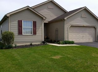 460 Crestmoore Dr, Groveport, OH