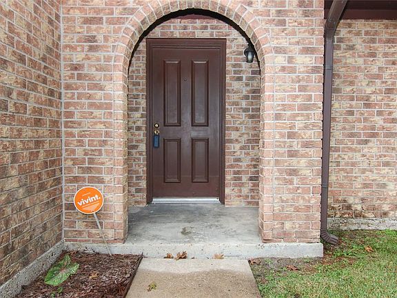 4th image of 5608 Longshadow Dr