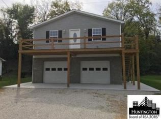 1014 Newmans Br, Milton, WV 25541