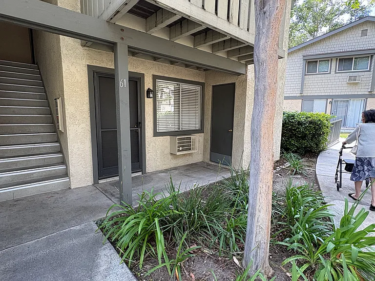 960 E Bonita Ave #61 — Photo 1