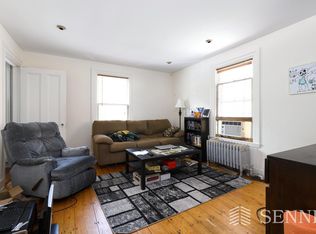 60 Market St #2D, Cambridge, MA 02139