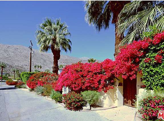 2nd image of 222 W Camino Alturas