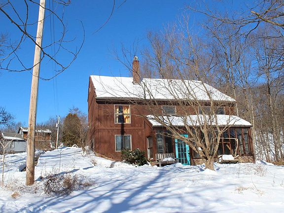 3rd image of 3860 Pert Hill Rd