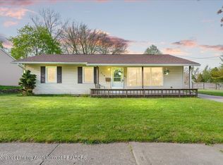 616 Beechwood St, Lansing, MI