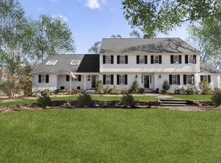 11 Appian Dr, Wellesley, MA 02481