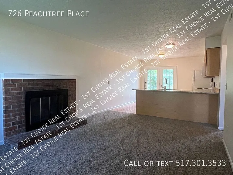 726 Peachtree Pl — Photo 5