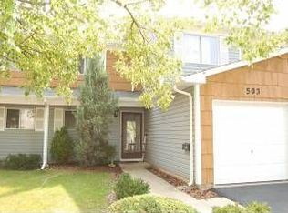 503 Dakota Ct, Carol Stream, IL 60188