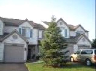 2592 Arcadia Cir, Naperville, IL 60540
