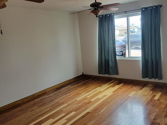 5th image of 4751 W ALTADENA Avenue