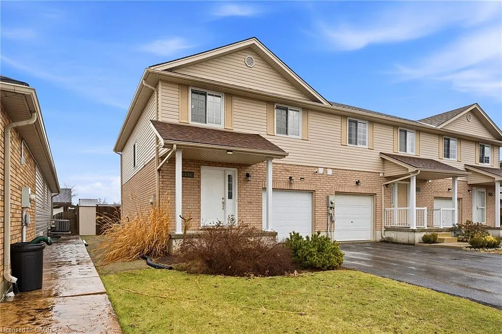 123 A Whitlaw Way #C photo 1