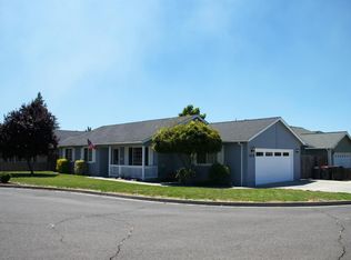 1524 Steelhead Run, Medford, OR 97504