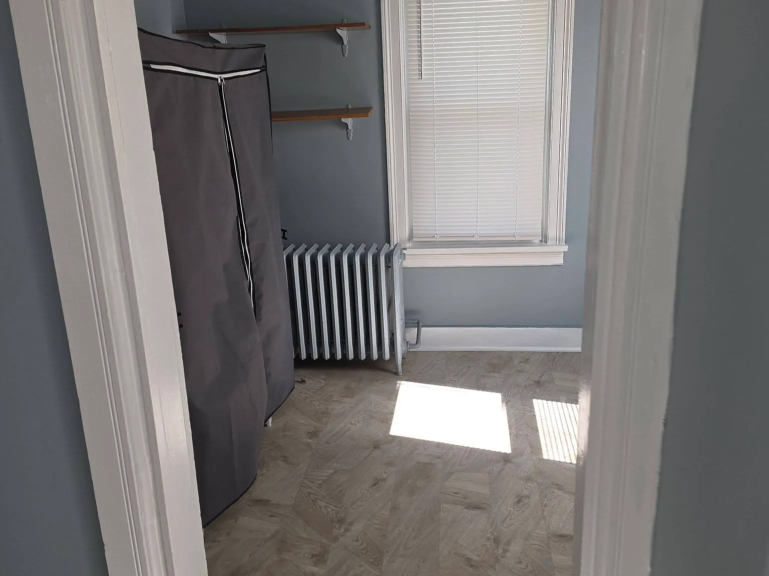 4 bed, 1903 sqft, $2,300 — Photo 3