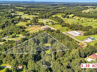 104 Glenn Oaks Dr, Lawndale, NC, 28090