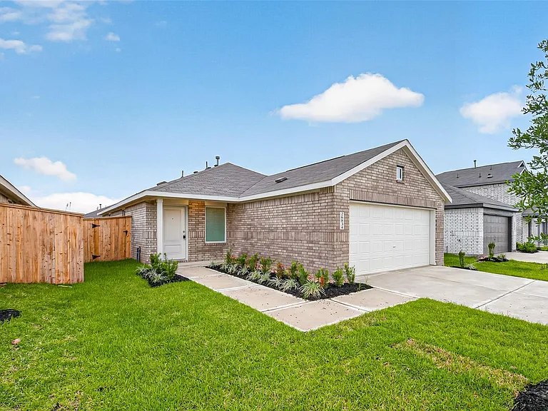 26834 Vanilla Pearls Ln — Photo 2