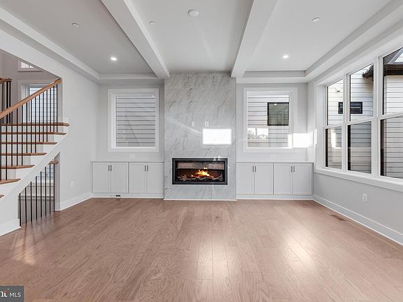 5th image of 5024 Strathmore Ave