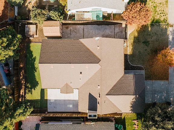 4th image of 4201 Godfrey Dr