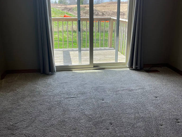 4051 E Forest Glen Ave — Photo 10