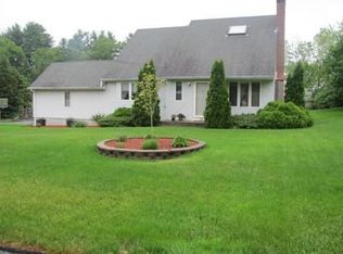 29 Tracy Beth Dr, North Attleboro, MA 02760