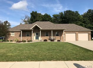 280 E Laura Ln, Ottawa, OH 45875