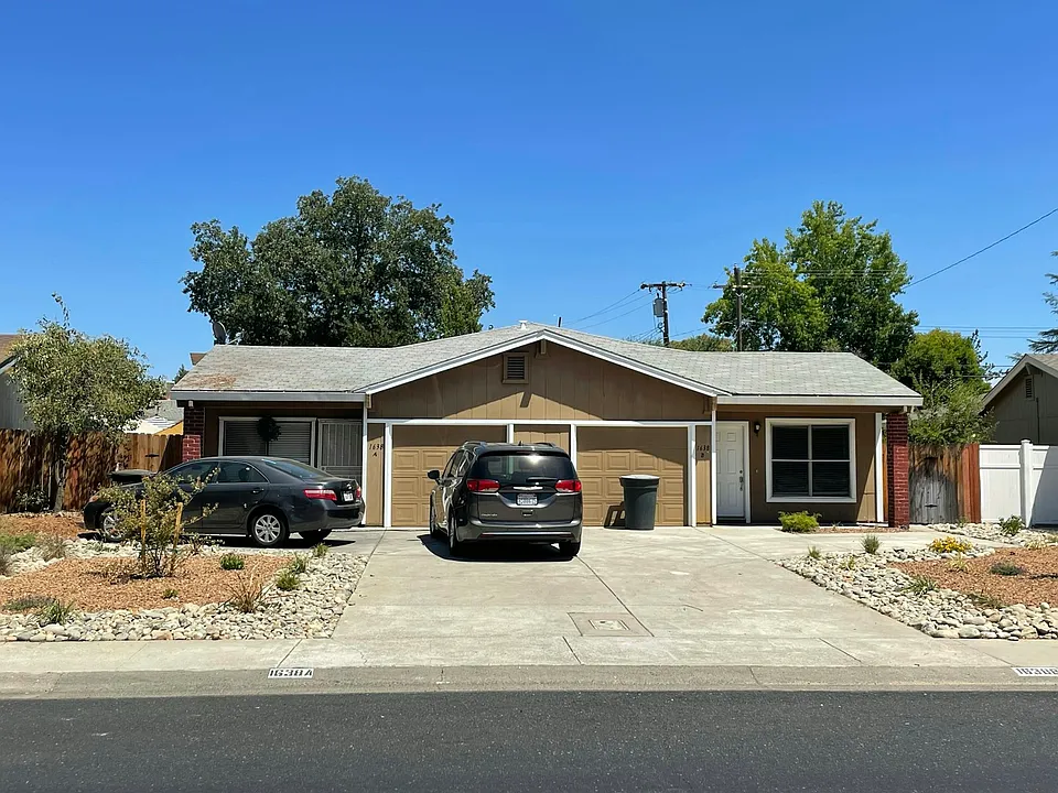 1638 Sierra Gardens Dr #B