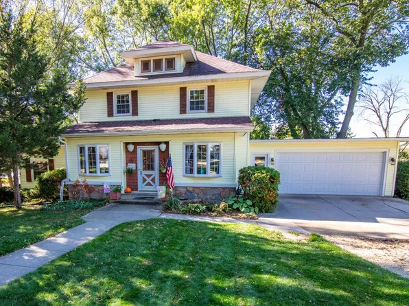 300 Birchcrest ROAD, Horicon, WI 53032