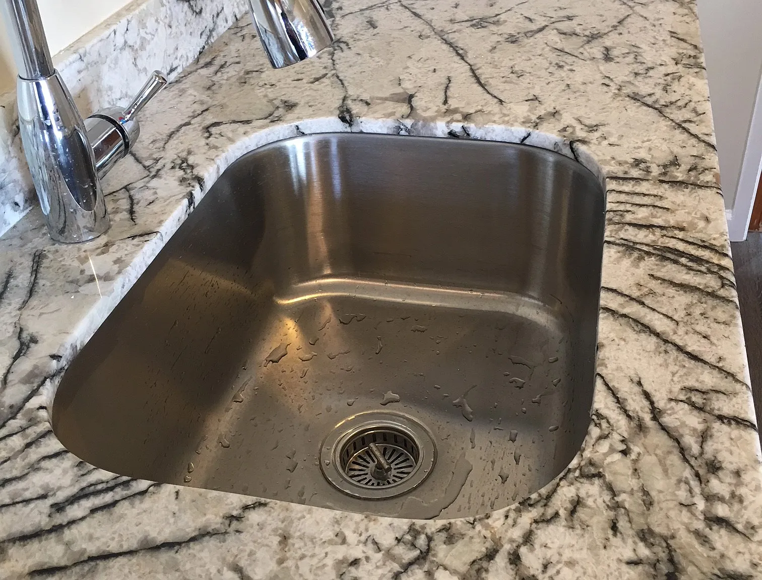 1 bed, 600 sqft, $2,275 — Photo 3