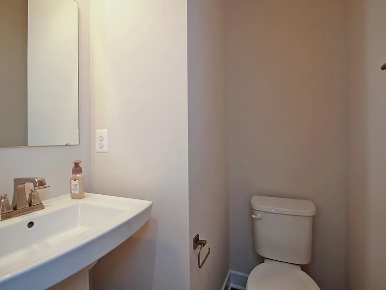 4508 Fountainbridge Ct — Photo 8